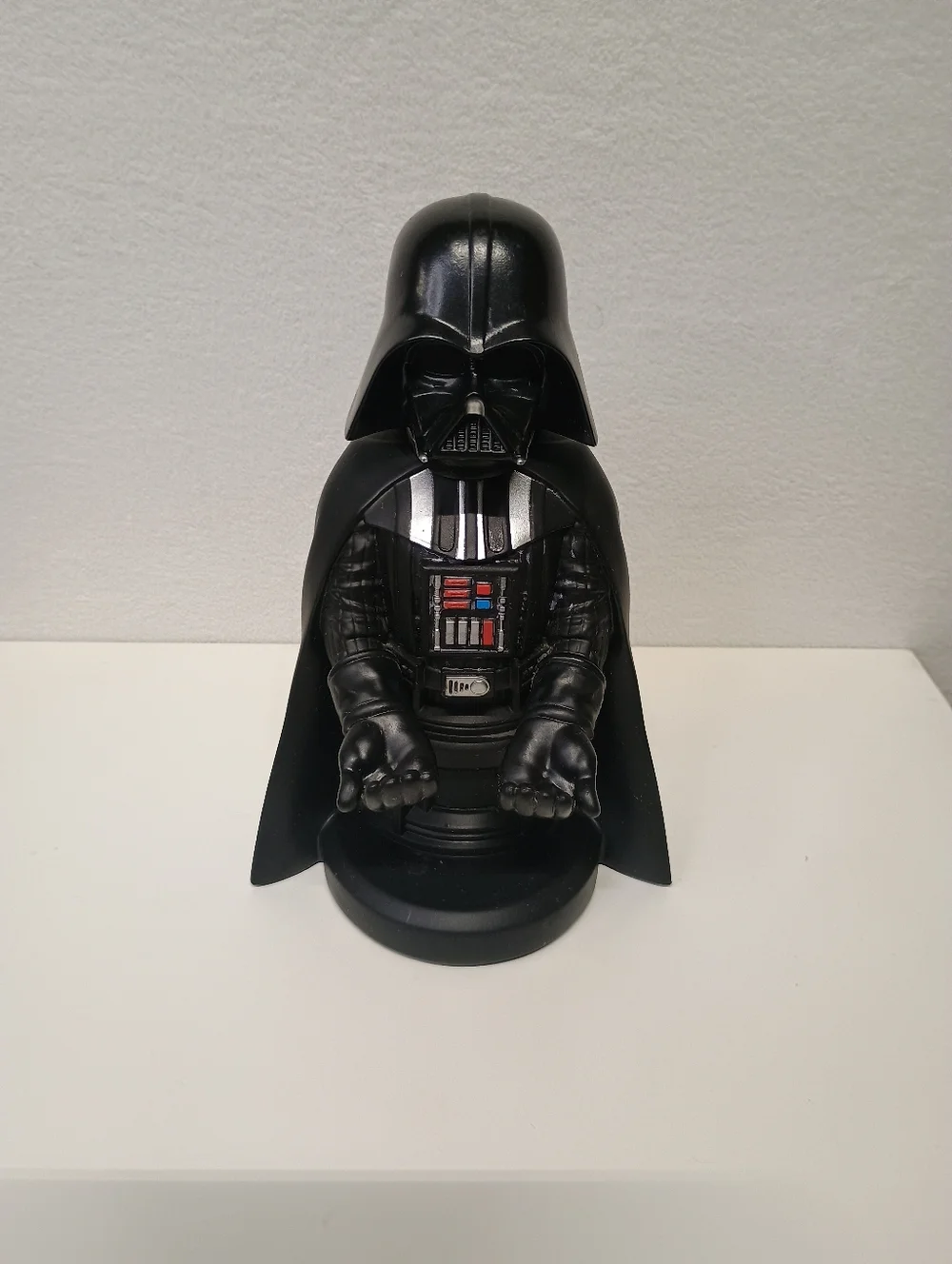 Darth Vader Figure Game Controller Holder - Black Collectible Statue